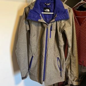 North face purple many pocket in good shape